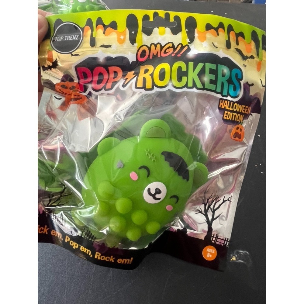 Top Trenz OMG! Pop Rockers Halloween Edition Sensory Fidget Toy Bear